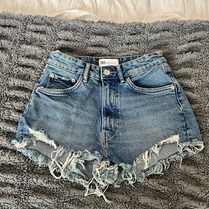 Zara jean shorts